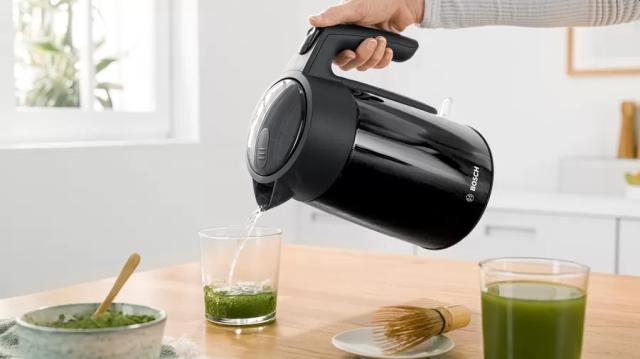 Електрическа кана Bosch TWK7L463, Kettle, 2400 W, 1.7 l, Black