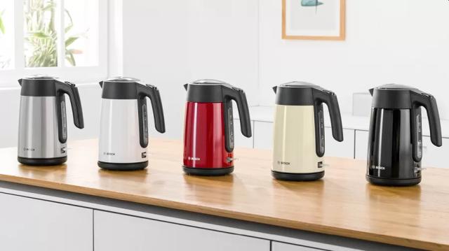 Електрическа кана Bosch TWK7L463, Kettle, 2400 W, 1.7 l, Black