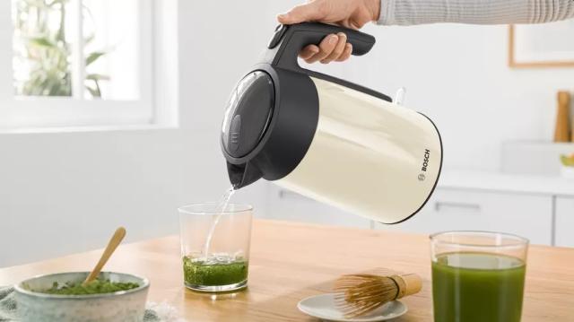 Електрическа кана Bosch TWK7L467, Kettle, 2000-2400 W, 1.7 l,  Cup indicator, Triple safety function, Beige