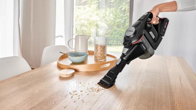 Прахосмукачка Bosch BCS82BL24, Series 8, Cordless Handstick Vacuum Cleaner, Unlimited Gen2, Black