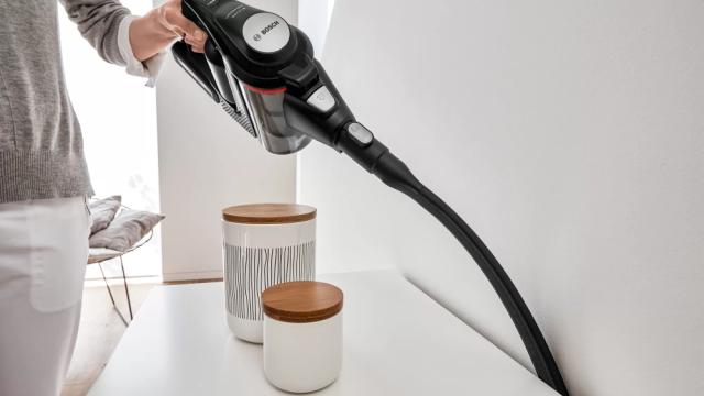 Прахосмукачка Bosch BCS82BL24, Series 8, Cordless Handstick Vacuum Cleaner, Unlimited Gen2, Black