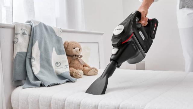 Прахосмукачка Bosch BCS82BL24, Series 8, Cordless Handstick Vacuum Cleaner, Unlimited Gen2, Black