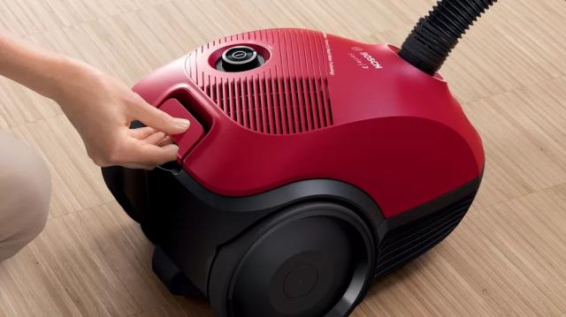 Прахосмукачка Bosch BGBS2RD1H, Vacuum cleaner with bag 3.5 l, Series 2, 600W, 80 dB(A), red