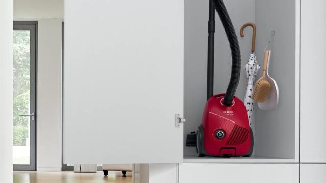 Прахосмукачка Bosch BGBS2RD1H, Vacuum cleaner with bag 3.5 l, Series 2, 600W, 80 dB(A), red
