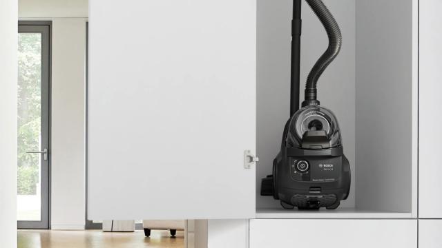 Прахосмукачка Bosch BGC21X300, SER4 Bagless vacuum cleaner, 550 W, 2.0 L, 76 dB(A), Black
