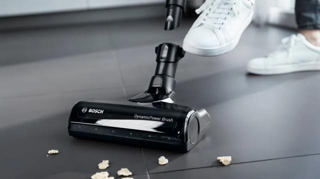 Прахосмукачка Bosch BCS712XXL, Cordless Handstick Vacuum Cleaner, Unlimited 7, TurboSpin motor, 3 Ah, 18.0V, 82 dB(A), AllFloor DynamicPower Brush with LED, Black