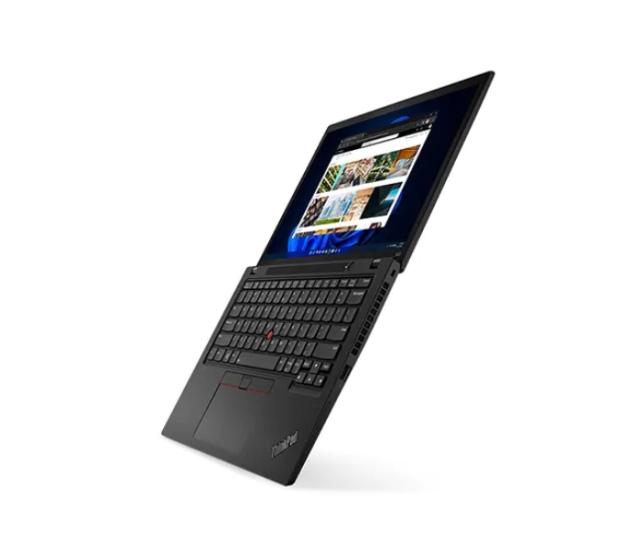 Лаптоп Lenovo ThinkPad X13 G3 Intel Core i7-1260P (up to 4.7GHz, 18MB) 16GB LPDDR 4800MHz, 512GB SSD, 13.3" WUXGA (1920x1200) IPS AG, Intel Iris Xe Graphics, WLAN, BT, IR&FHD 1080p Cam, FPR, SCR, Backlit KB, 4cell, Win11Pro, 3Y