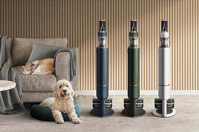 Прахосмукачка Samsung VS20A95943N/GE, Wireless vacuum cleaner with All-in-one Clean Station, Bespoke Complete Extra, Suction power 210W, Dual Brush, Slim Brush, Pet Brush, Black chrome/Forest green