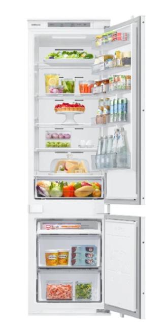 Хладилник Samsung BRB30600FWW, Refrigerator integrated, Fridge Freezer, 298l, No Frost, Twin Cooling Plus, Energy Efficiency F, H 193.5 cm