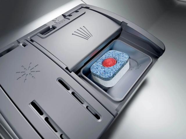 Съдомиялна Bosch SMS6ECC51E SER6 Free-standing dishwasher, C, EfficientDry, 9,5l, 13ps, 44dB, Silence Plus, AquaStop, Max Flex Pro baskets, Extra Clean Zone, Home Connect, Black stainless steel