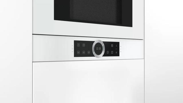 Микровълнова печка Bosch BFR634GW1 Built-in microwave, 21l, AutoPilot 7, LED light, right hinge, 2,5“-TFT, white
