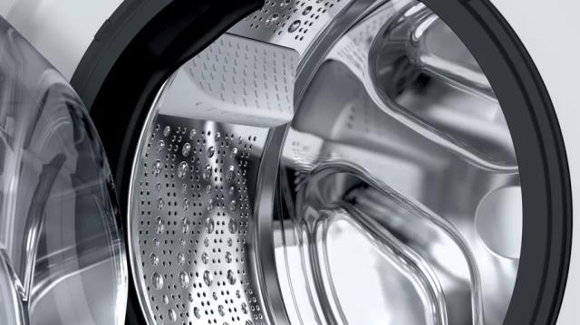 Пералня със сушилня Bosch WNA14400BY SER6 Washing machine with dryer 9/6 kg, Energy efficiency E (only washing C), spin efficiency B, 1400 rpm, Noise level 69 dB, Wash & Dry 60 min, Drum volume 70 l, White