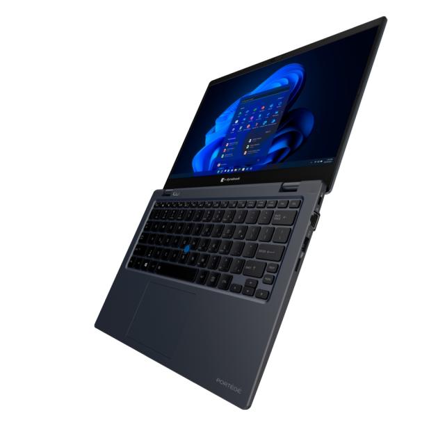 Лаптоп Dynabook Toshiba Portege X30L-K-161, Intel Core i7-1260P, LPDDR5 4800 16GB OnBoard , M.2 PCIe 1T SSD Gen , 13.3" FHD IPS non-glare, HD Camera , Bluetooth, Intel 11ax+acagn+BT (2x2), Win 11 Pro, Dark Blue, backlight BK, 3Y Gold On-site Europe