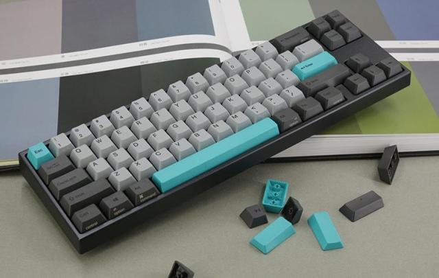 Геймърскa механична клавиатура Ducky x Varmilo Miya Mac Moonlight 65%, Cherry MX Silent Red