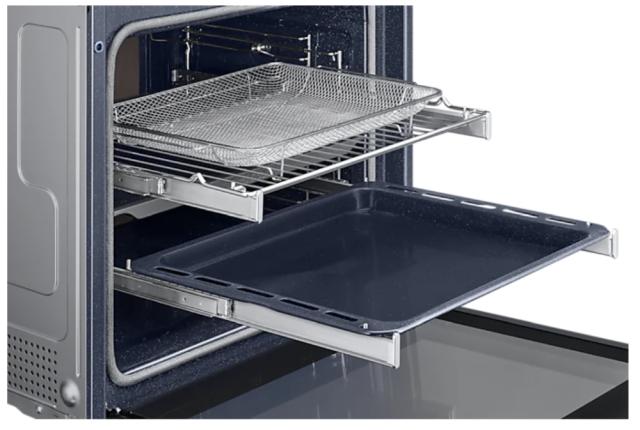 Фурна Samsung NV7B6685AAN/U2, Electric Oven with Dual Cook and Dual Cook Steam, Bespoke Design, Air Sous Vide Function, 76 L, Display 4.3'' TFT-LCD Dial & Touch, Cleaning Method Catalytic & Steam Clean, WI-FI, Full Steam & Add Steam, Air Fry, Meat pr