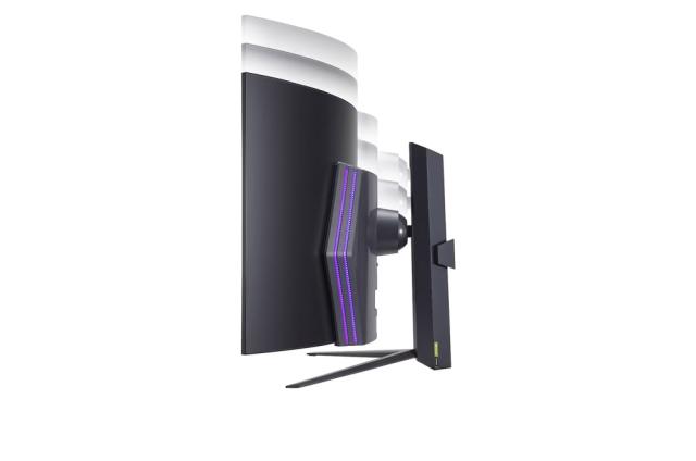 Монитор LG 45GR95QE-B, 44.5" Ultragear OLED AG/LR 0.03ms , 21:9 Curved 800R Gaming WQHD (3440x1440), 240HZ, 1000cd/m, CR:1500000:1, AMD FreeSync, NVIDIA G-Sync, HDR10 ,VRR, USB 3.0, HDMI 2.1, DP, PIP, PBP, SPDIF, DTS HP:X, Height, Swivel, Tilt, Black