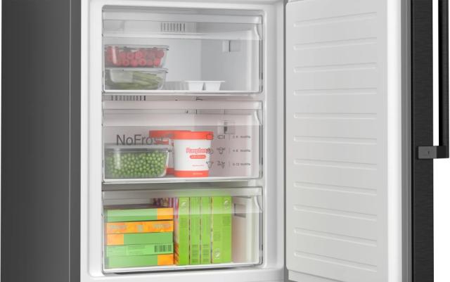 Хладилник Bosch KGN39VXCT, SER4, FS fridge-freezer NoFrost, C, 203/60/66cm, 363l(260+103), 35dB(B), IC, VitaFresh XXL, 0° drawer, Glossy Backwall with Multi Airflow, Intelligent Inverter Technology, handles, Black Inox Antifingerprint