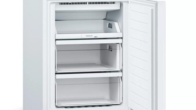 Хладилник Bosch KGN33NWEB, SER2, FS fridge-freezer NoFrost, E, 176/60/66cm, 282l(193+89), 42dB(D), MultiBox, white, HolidayMode