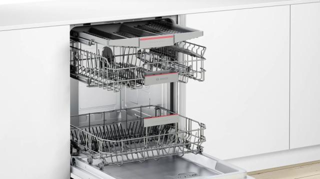 Съдомиялна Bosch SMV46KX04E SER4; Comfort; Dishwasher fully integrated E, Polinox, display, 3rd Vario drawer, 9,5l, 6p/ 3o, 46dB