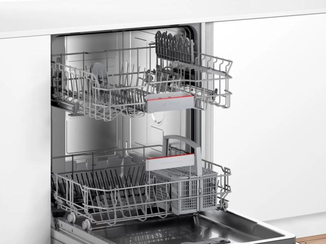 Съдомиялна Bosch SMI4HTS31E SER4 Dishwasher integrated E, Polinox, 9,5l, 12ps, 6p/4o, 46dB, Rackmatic, HC