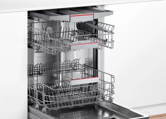 Съдомиялна Bosch SBH4HCX48E SER4 Dishwasher fully integrated, D, 865mm height, 9,5l, 14ps, 6p/4o, 44dB, Silence 41dB, 3rd drawer, VarioHinge, GapIllumination, HC