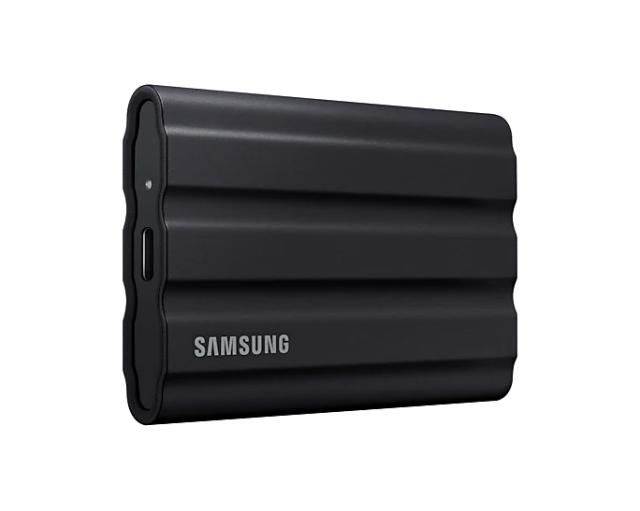 Твърд диск Samsung Portable NVME SSD T7 Shield 4TB , USB 3.2 Gen2, Rugged, IP65, Read 1050 MB/s Write 1000 MB/s, Black