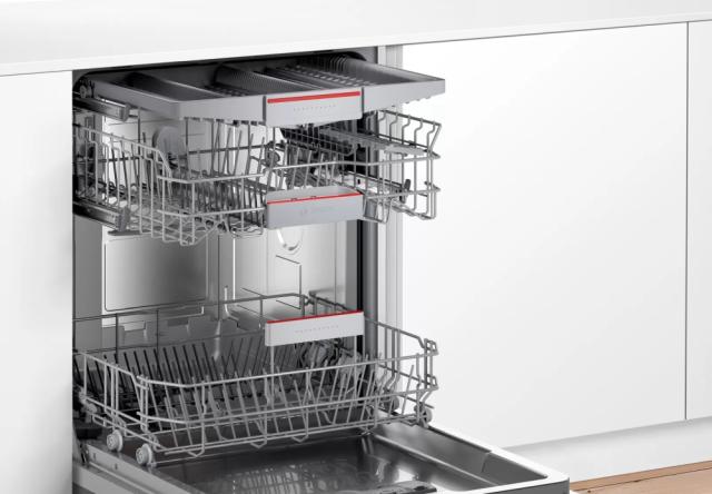 Съдомиялна Bosch SMV4HVX33E SER4 Dishwasher fully integrated, D, Polinox, 9,5l, 13ps, 6p/4o, 46dB, Silence 44dB, 3rd drawer, Rackmatic, HC