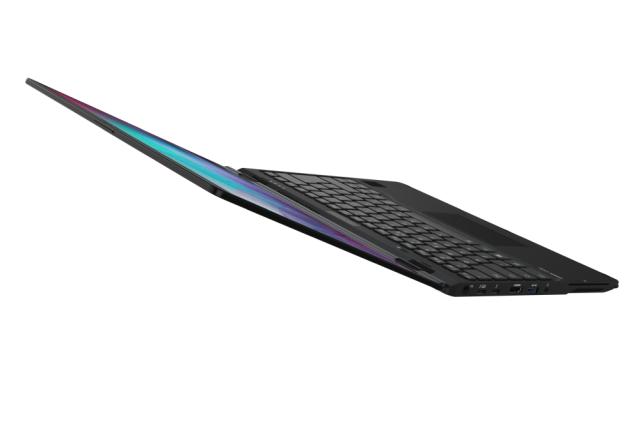 Лаптоп Fujitsu LIFEBOOK U9312X black, Intel Core i7-1265U, 13.3" FHD AG Touch with IR Cam, 32GB onboard, SSD 1TB, FPR, LTE module (Cat.12) 4G/LTE, 4cell 50Wh, Intel WiFi 6 AX201, BT5, SCR, Intel IRIS, Backlit KBD, Win11 Pro(64)+Fujitsu Type-C Portrep