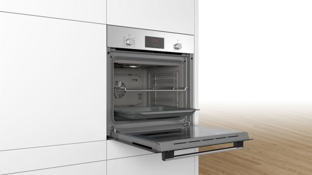 Фурна Bosch HBF154BS0, Built-in oven 3D HotAir, EcoClean Direct, 66l