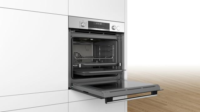 Фурна Bosch HRA5380S1 SER6; Comfort; Combi-steam oven, AddSteam, EcoClean, AutoPilot 30, 1 level clip rail