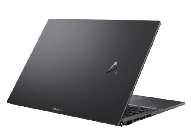 Лаптоп Asus Zenbook UM3402YAR-OLED-KM521W,AMD Ryzen 5 7530U (6-core/12-thread, 16MB cache, up to 4.3 GHz), 14." OLED ,2.8K (2880 x 1800) OLED 16:10 aspect ratio, DDR4 16GB(ON BD.),500 GB PCIEG3 SSD, TPM, Num Pad, Windows 11,Jade Black