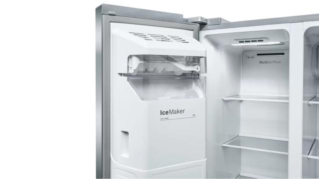 Хладилник Bosch KAG93AIEP SER6 SbS fridge-freezer, NoFrost, E, 179/91/71cm, 531l(366+165), 42dB, 2 MultiBox, Auto dispenser and IceMaker, HomeBar, water connect., inv.comp., Inox EasyClean