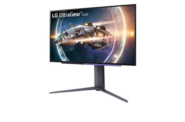 Монитор LG 27GP95R-B, 26.5", UltraGear OLED 0.03ms (GtG), AG, QHD (2560x1440), 240Hz, HDR10, 1500000:1, 1000cd/m2, DCI-P3 98.5%, USB3.0 (1up/2down), VRR, AMD Free-sync, NVIDIA G-Sync, HDMI, DP, Height Adjustable, Pivot, Tilt, Swive, Headphone Out, Bl