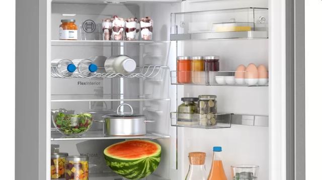 Хладилник Bosch KGN39AICT, SER6, FS fridge-freezer NoFrost, C, 203/60/66cm, 363l(260+103), 35dB(B), VitaFresh XXL, 0° drawer, Metal Backwall with Multi Airflow,  Flex Interior, Intelligent Inverter Technology, inox EasyClean, HC ready