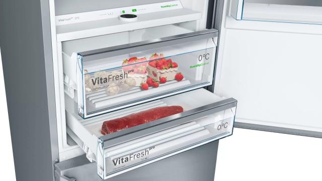 Хладилник Bosch KGF56PIDP SER8 FS fridge-freezer NoFrost, D, 193/70/80cm, 480l(375+105), 42dB, VitaFreshPro 124l, display, Premium LED, Inox EasyClean