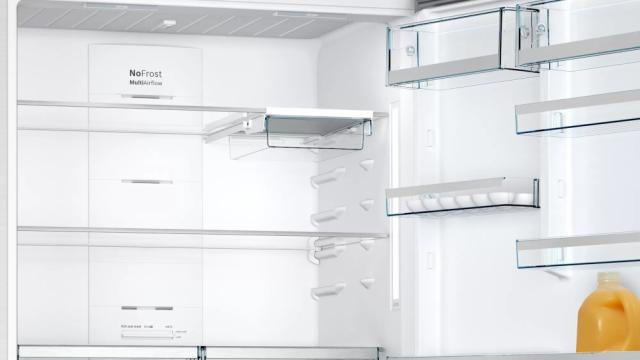 Хладилник Bosch KGB86AIFP SER6 FS fridge-freezer NoFrost, F, 186/86/81cm, 613l(479+134), 42dB, VitaFresh Plus 42l, drawer freezer door, display, Inox EasyClean