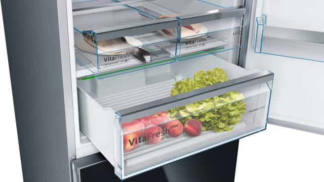 Хладилник Bosch KGN49LBEA SER6 FS fridge-freezer NoFrost, E, 203/70/67cm, 435l(330+105), 40dB, VitaFresh Plus, display, colorGlass Black