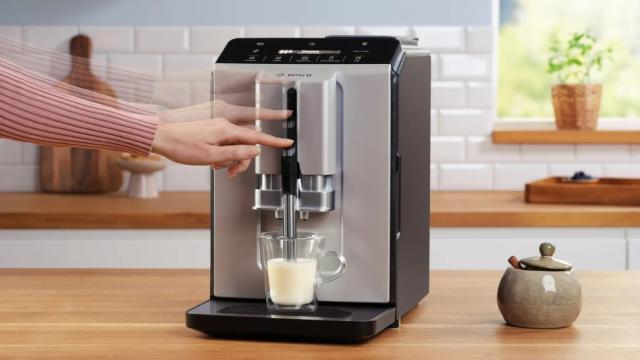 Кафемашина Bosch TIE20301, SER2, Automatic coffee-espresso machine, VeroCafe, 1300 W, 1.4 litre, 15 bar, OneTouch function, MilkMagic Pro, Silk Silver