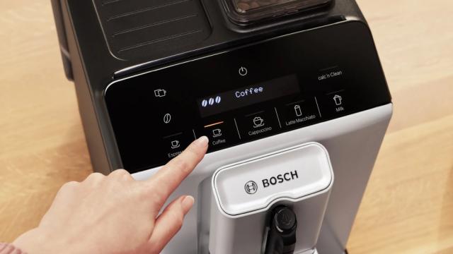 Кафемашина Bosch TIE20301, SER2, Automatic coffee-espresso machine, VeroCafe, 1300 W, 1.4 litre, 15 bar, OneTouch function, MilkMagic Pro, Silk Silver