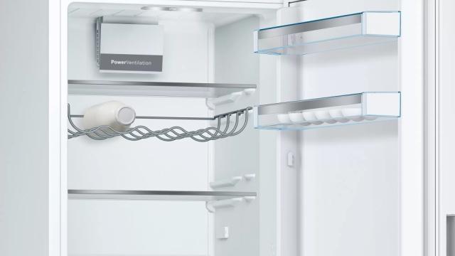 Хладилник Bosch KGE36AWCA SER6 FS Fridge-freezer LowFrost, C, 186/60/65cm, 302l(214+88), 38dB, VitaFresh 22l, bottle rack, fan, white