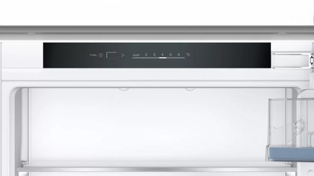 Хладилник Bosch KIV87VFE0 SER4, BI fridge-freezer LowFrost, E, 177,2 cm, 270 l (200+70), 35 dB(B), VitaFresh XXL, EcoAirflow, display, BigBox, flush-folding
