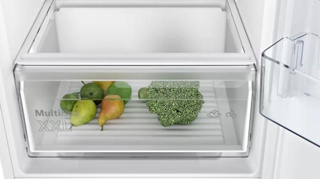 Хладилник Bosch KIN86NSF0, SER2, Built-in fridge-freezer, NoFrost, F, 177,2 cm 260 l (184+76), 39 dB, MultiBox, EcoAirflow, BigBox, SuperFreezing, VarioZone