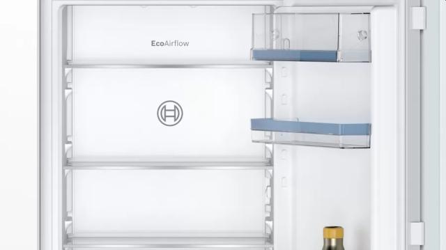 Хладилник Bosch KIN86VFE0, SER4, Built-in fridge-freezer, NoFrost, E, 177,2 cm, 260 l (184+76), 35 dB(B), VitaFresh XXL <0°C>, EcoAirflow, display, BigBox, sliding hinge