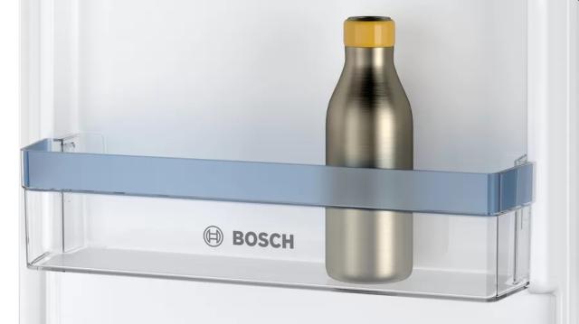 Хладилник Bosch KIN86VFE0, SER4, Built-in fridge-freezer, NoFrost, E, 177,2 cm, 260 l (184+76), 35 dB(B), VitaFresh XXL <0°C>, EcoAirflow, display, BigBox, sliding hinge