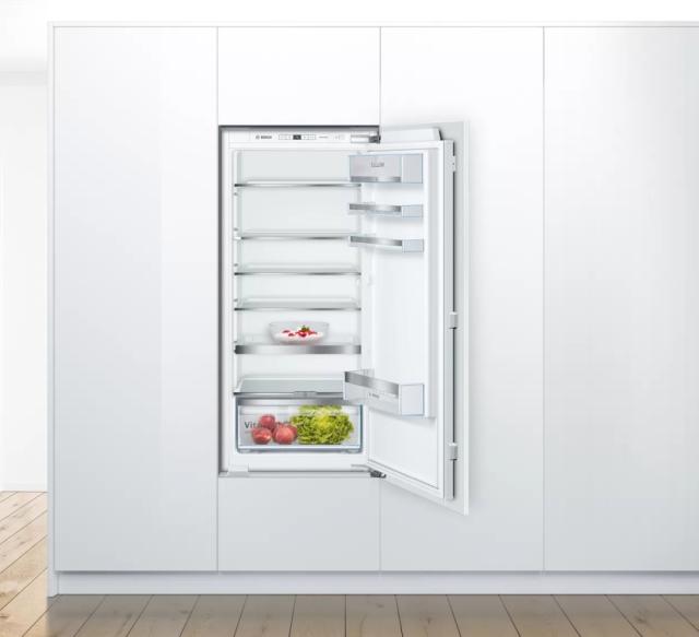 Хладилник Bosch KIR41AFF0 SER6 BI fridge, F, 122,5cm, 211l, 33dB, VitaFresh Plus, EasyAccess shelf, Vario Shelf, display, flush-folding