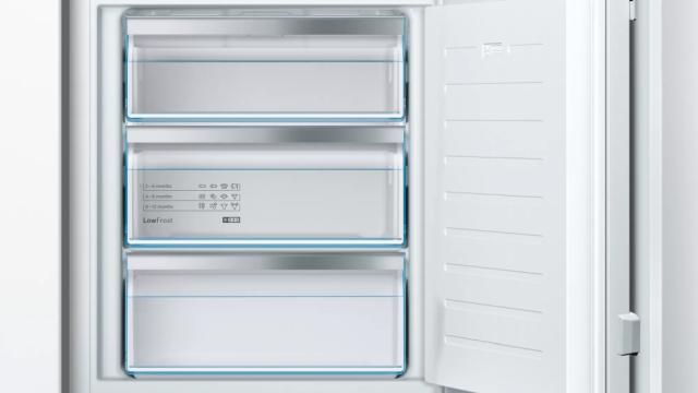 Фризер Bosch GIV11AFE0 SER6 BI freezer LowFrost, E, 71,2cm, 72l, 36dB, 3 drawers, LED control, flush-folding