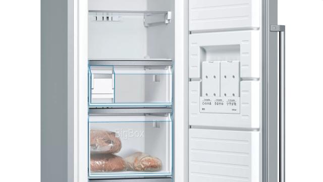 Фризер Bosch GSN36BIEP, FS upright freezer, NoFrost, E, 186/60/65cm, 242 l, 39 dB(C), IceTwister, 4 drawers (2 BigBox), display, handle, Inox EasyClean