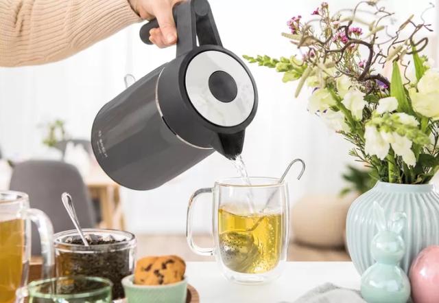 Електрическа кана Bosch TWK5P475, Stainless steel Kettle, 2400 W, 1.7 l, Cup indicator, Optimal spout, Triple Safety function, Covered heater, Gray