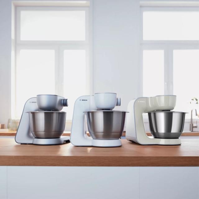 Кухненски робот Bosch MUM58720, Kitchen machine, MUM5, 1000 W, 3D PlanetaryMixing, 7 speeds, 3.9l stainless steel bowl, add accessories, Red - silver