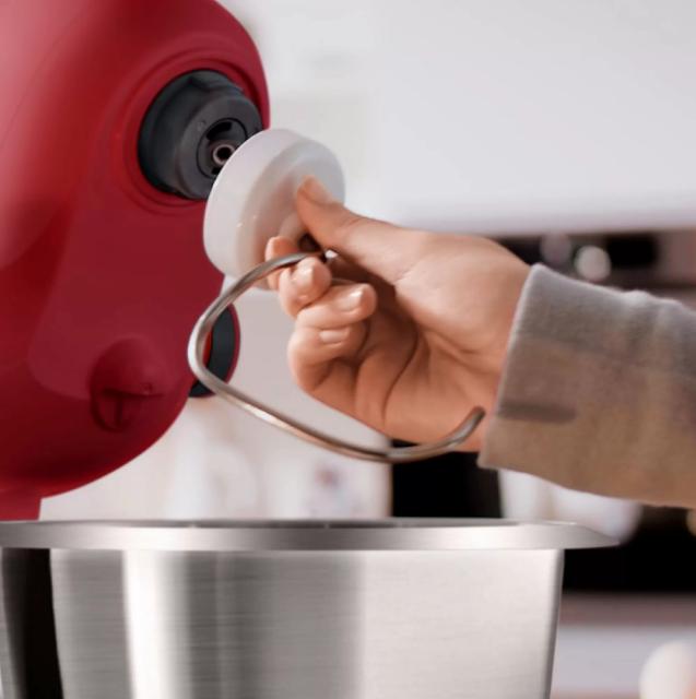 Кухненски робот Bosch MUMS2ER01 Kitchen machine, MUM Serie 2, Multi-motion-drive, 700 W, 4 speeds, 3.8l stainless steel bowl, Red - red